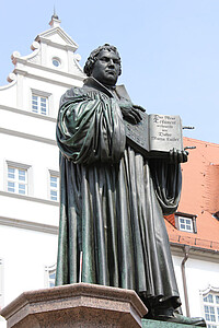 Vor 500 Jahren schlug Luther in Wittenberg seine Thesen an - jetzt nähern sich die Jubiläumsfeiern ihren Höhepunkt und Abschluss (Foto: C. Braun)